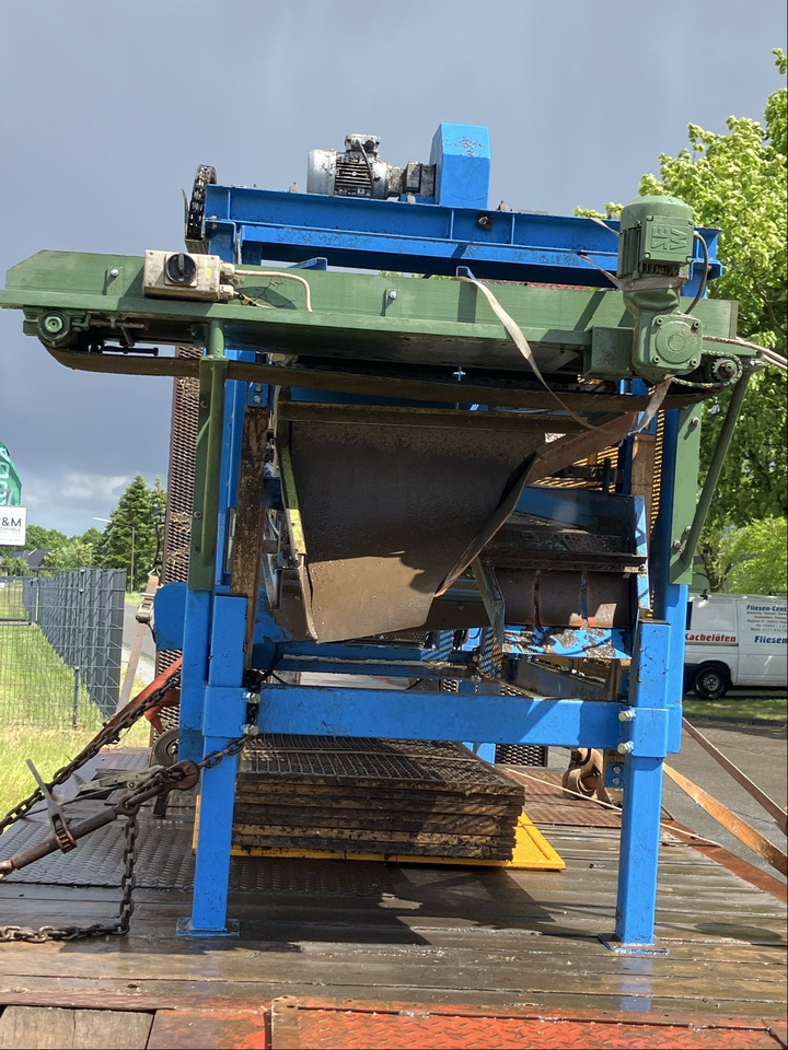 Euro-Jabelman JKS 165-4 Alpha - Colheitadeira: foto 4 Euro-Jabelman JKS 165-4 Alpha - Colheitadeira: foto 4