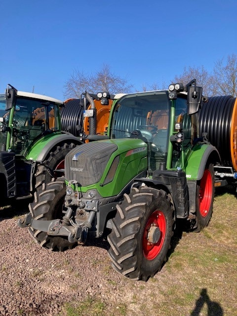 Fendt 313 Vario S4 - Trator: foto 1 Fendt 313 Vario S4 - Trator: foto 1