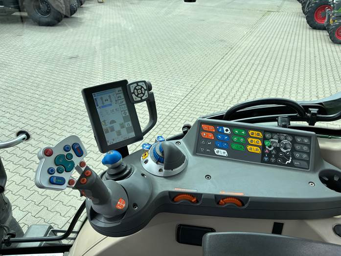 Fendt 313 Vario S4 Profi - Trator: foto 2 Fendt 313 Vario S4 Profi - Trator: foto 2