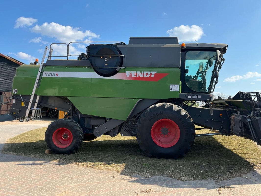 Locação financeira de Fendt 5225 E   5,50m PowerFlow Schneidwerk Fendt 5225 E   5,50m PowerFlow Schneidwerk: foto 6