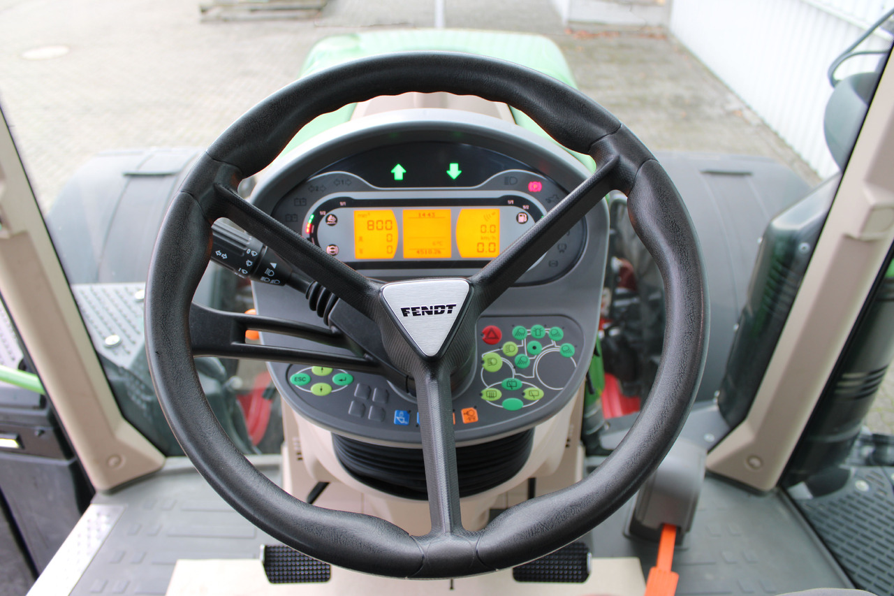 Fendt 718 Vario S4 ProfiPlus - Trator: foto 2 Fendt 718 Vario S4 ProfiPlus - Trator: foto 2