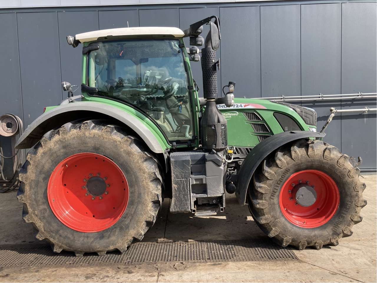 Trator Fendt 724 Vario SCR: foto 8