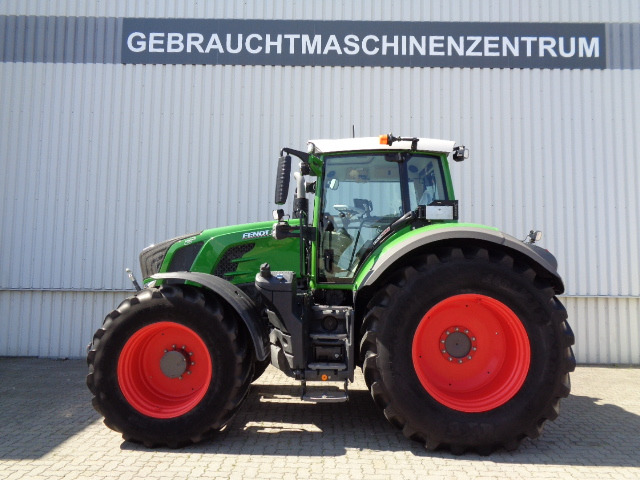 Fendt 824 Vario S4 ProfiPlus - Trator: foto 1 Fendt 824 Vario S4 ProfiPlus - Trator: foto 1