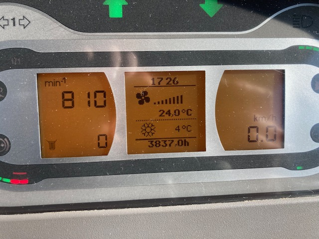 Fendt 826 Vario S4 Profi - Trator: foto 2 Fendt 826 Vario S4 Profi - Trator: foto 2