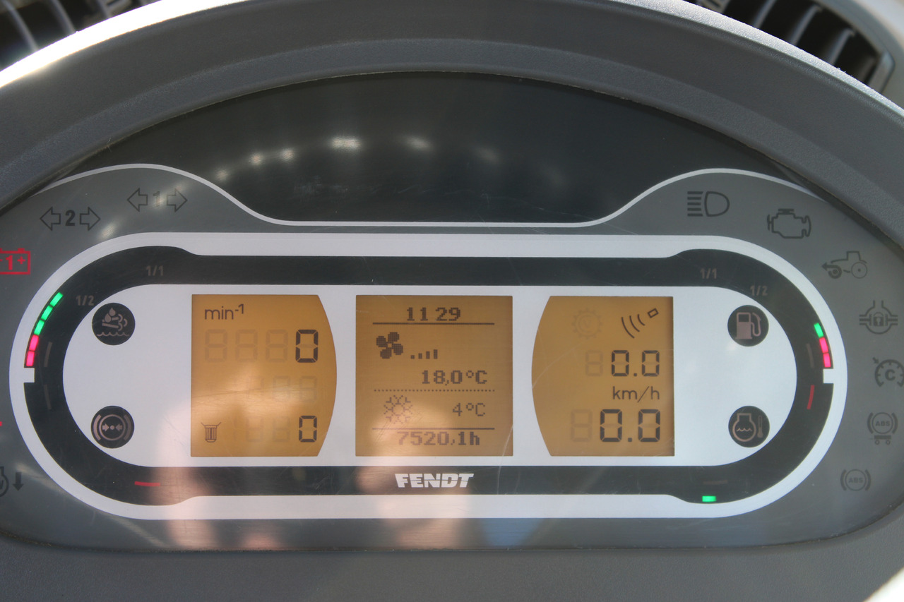 Fendt 828 Vario S4 Profi - Trator: foto 2 Fendt 828 Vario S4 Profi - Trator: foto 2