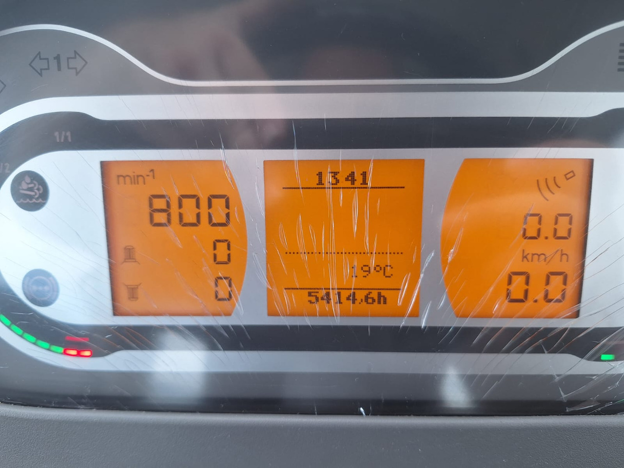 Fendt 828 Vario S4 ProfiPlus - Trator: foto 2 Fendt 828 Vario S4 ProfiPlus - Trator: foto 2