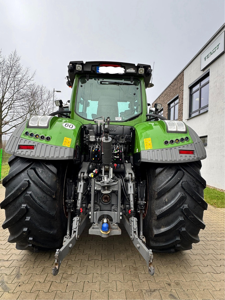 Fendt 933 Vario Gen6 Profi Plus - Trator: foto 5 Fendt 933 Vario Gen6 Profi Plus - Trator: foto 5