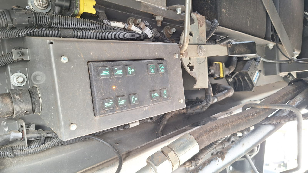 Fendt IDEAL 10T - Ceifeira debulhadora: foto 2 Fendt IDEAL 10T - Ceifeira debulhadora: foto 2