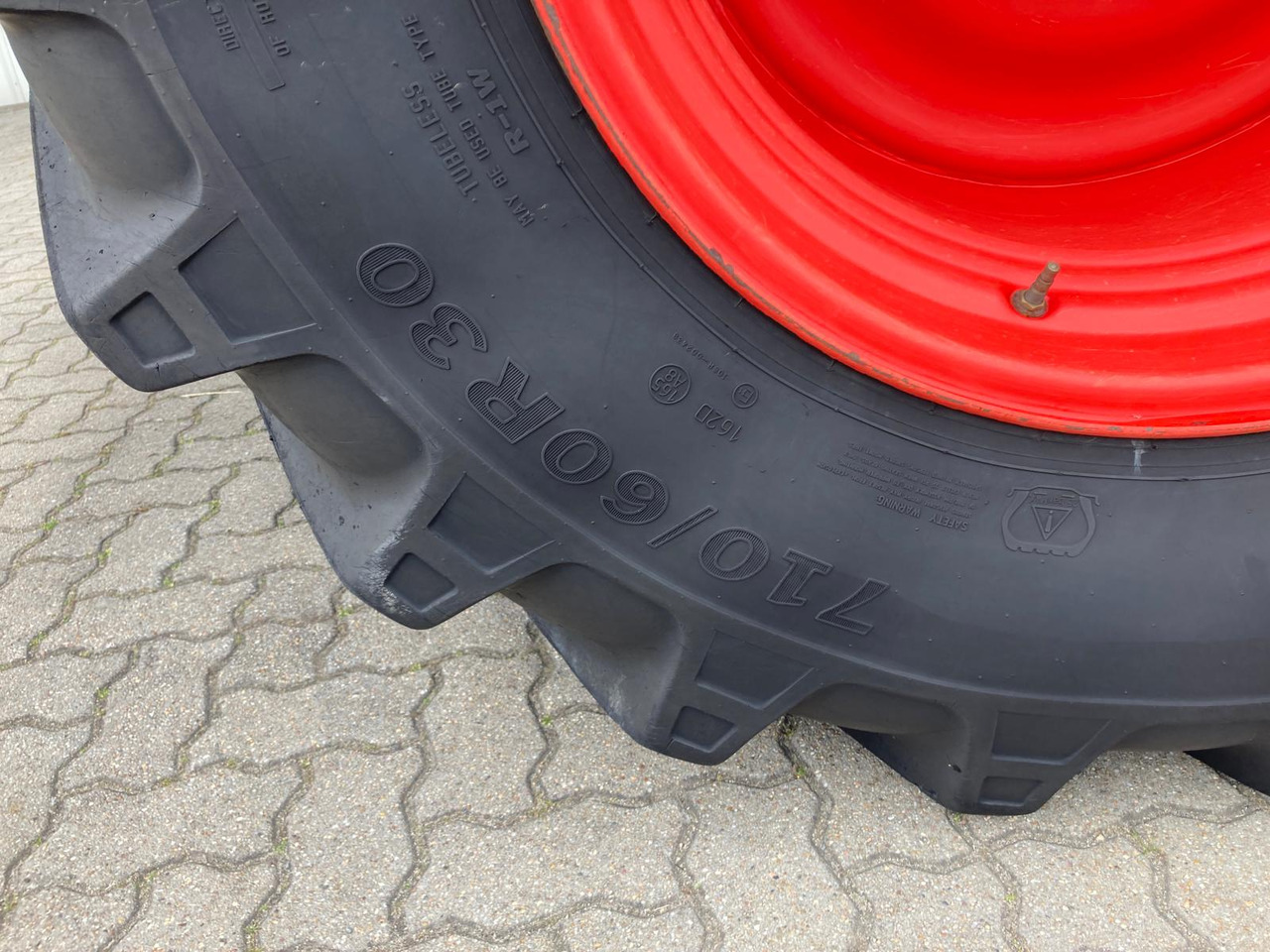 Fendt Katana 65 S4 - Colheitadeira: foto 2 Fendt Katana 65 S4 - Colheitadeira: foto 2