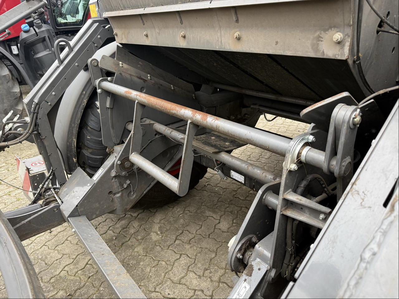 Fendt Rotana 160V Combi - Máquina para produção de feno: foto 4 Fendt Rotana 160V Combi - Máquina para produção de feno: foto 4