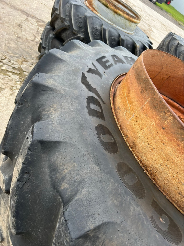 Goodyear 20.8R42,BKT 460/85R30 Zwillinge - Jantes e pneus: foto 4 Goodyear 20.8R42,BKT 460/85R30 Zwillinge - Jantes e pneus: foto 4