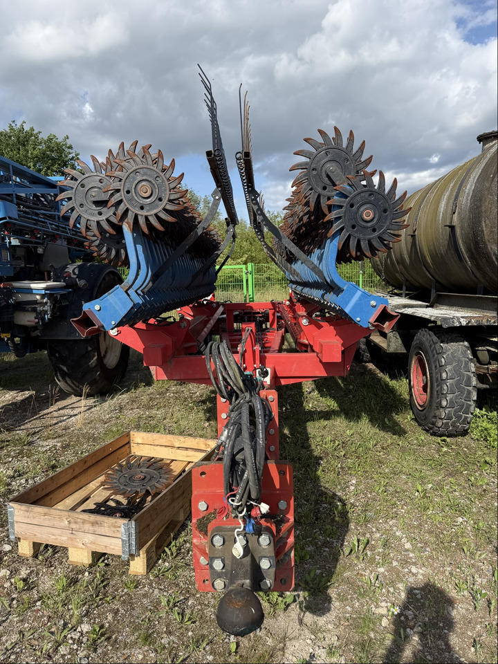 Hatzenbichler Rotorstriegel 12 - Equipamento de gado: foto 3 Hatzenbichler Rotorstriegel 12 - Equipamento de gado: foto 3