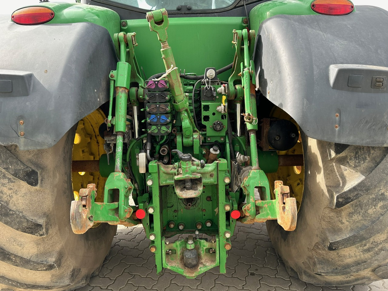 Trator John Deere 7230R: foto 6