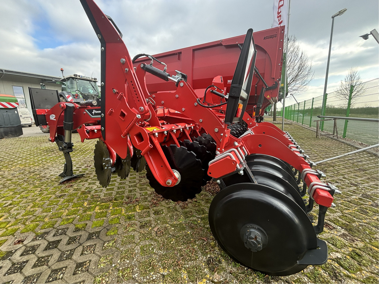 Kverneland DTX T300-5 Standard AR - Maquina para lavrar a terra: foto 4 Kverneland DTX T300-5 Standard AR - Maquina para lavrar a terra: foto 4