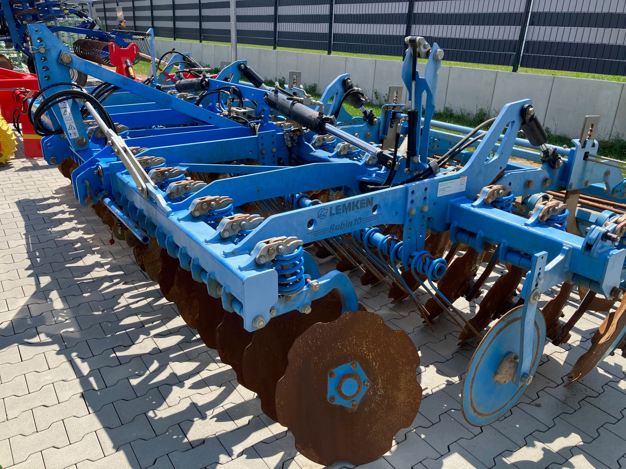Lemken Rubin 10 - Grade: foto 1 Lemken Rubin 10 - Grade: foto 1