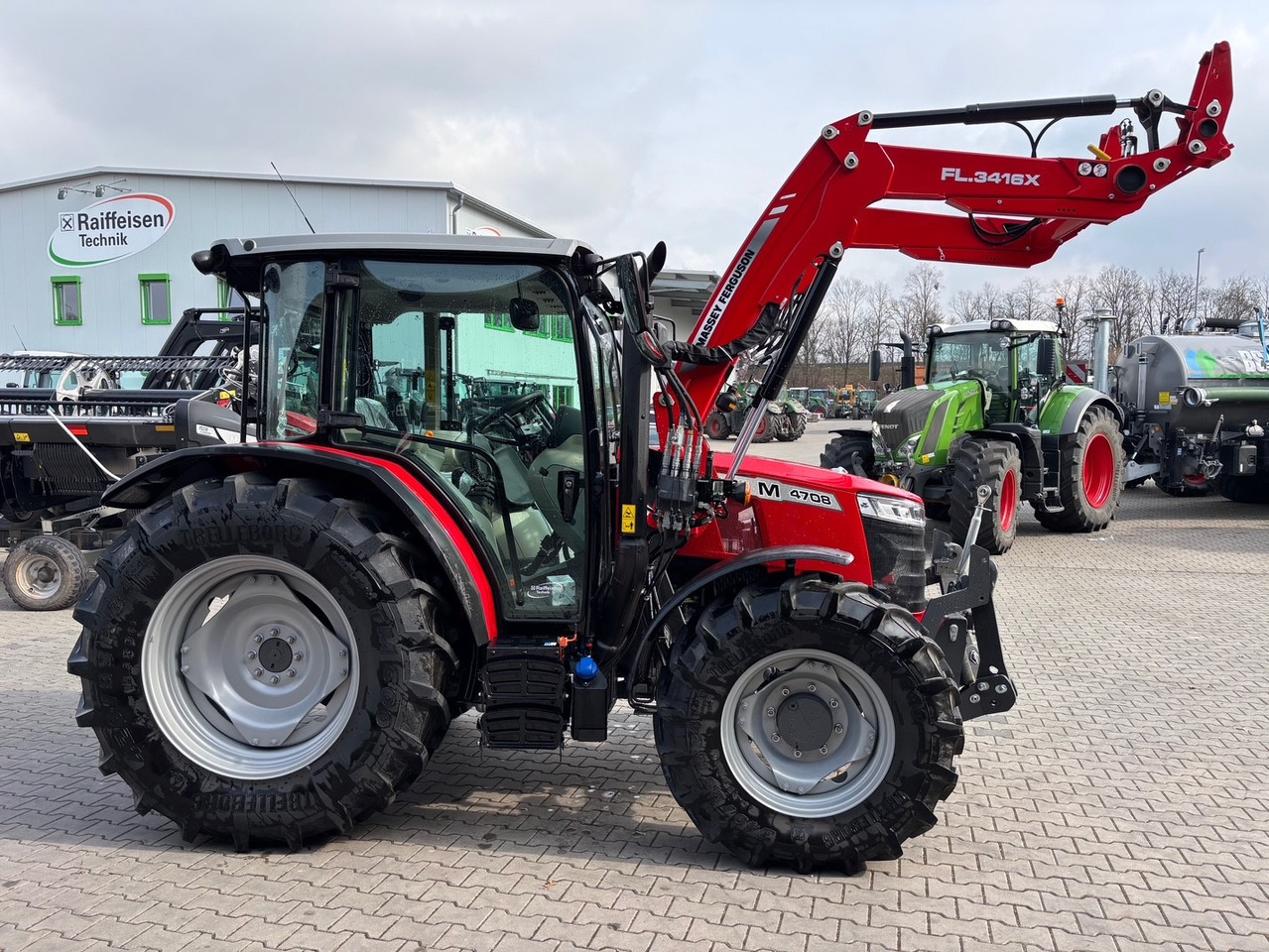 Massey Ferguson 4708 M Cab - Trator: foto 5 Massey Ferguson 4708 M Cab - Trator: foto 5