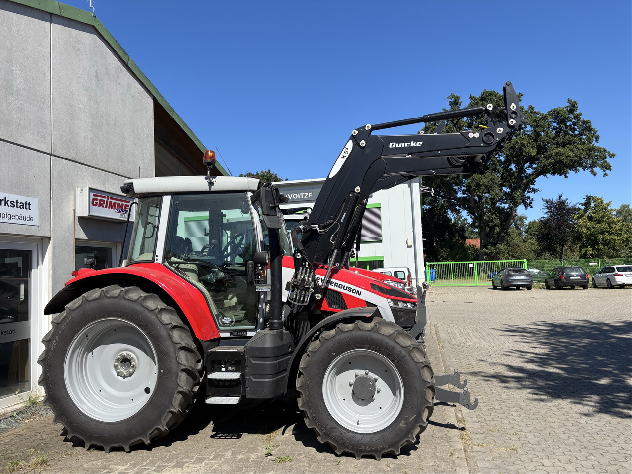 Massey Ferguson 5S.125 Dyna-6 EFFICIENT - Trator: foto 1 Massey Ferguson 5S.125 Dyna-6 EFFICIENT - Trator: foto 1