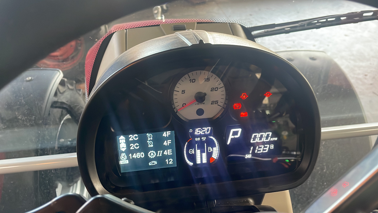 Massey Ferguson 5S.125 Dyna-6 EFFICIENT - Trator: foto 4 Massey Ferguson 5S.125 Dyna-6 EFFICIENT - Trator: foto 4