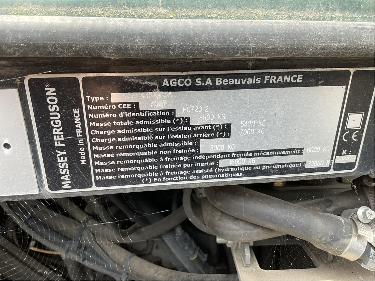 Massey Ferguson 6614 Dyna 6 - Trator: foto 2 Massey Ferguson 6614 Dyna 6 - Trator: foto 2