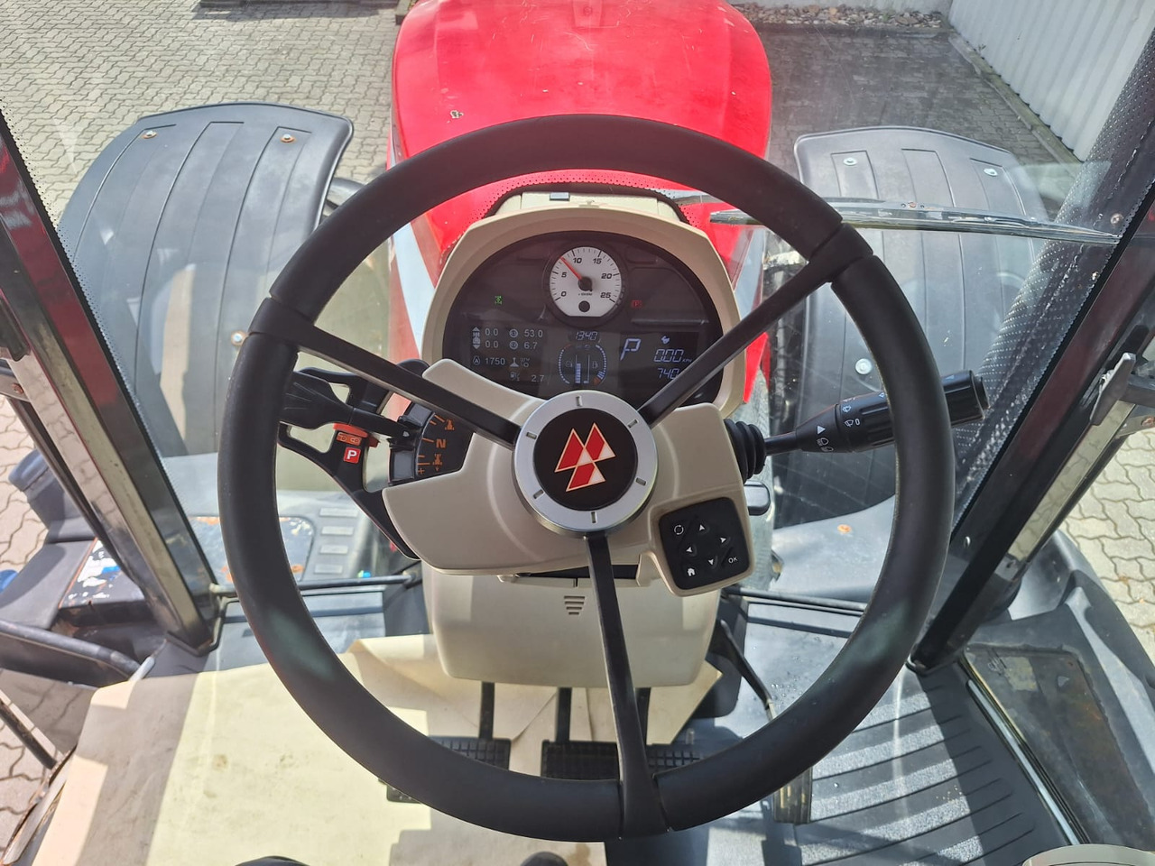Massey Ferguson 8732 DVT EX - Trator: foto 4 Massey Ferguson 8732 DVT EX - Trator: foto 4