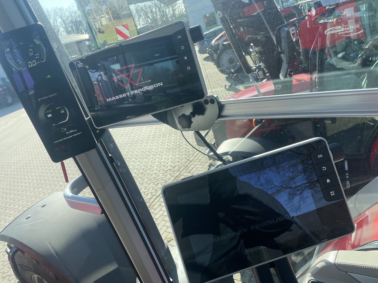 Massey Ferguson 8S.265 Dyna-VT EXCLUSIVE - Trator: foto 4 Massey Ferguson 8S.265 Dyna-VT EXCLUSIVE - Trator: foto 4