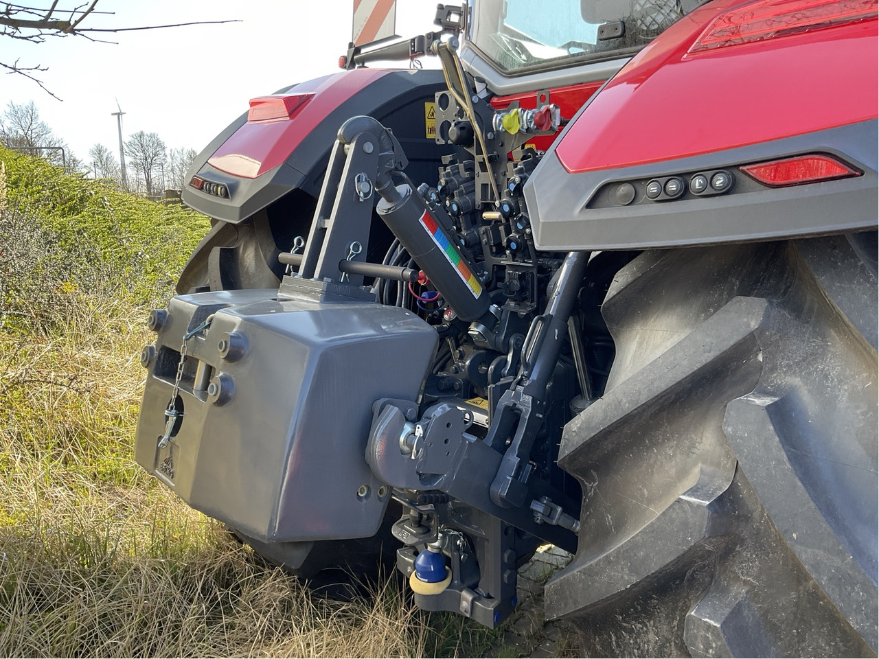 Massey Ferguson 8S.305 Dyna-VT EXCLUSIVE - Trator: foto 3 Massey Ferguson 8S.305 Dyna-VT EXCLUSIVE - Trator: foto 3