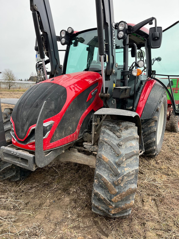 Valtra A 95 - Trator: foto 3 Valtra A 95 - Trator: foto 3