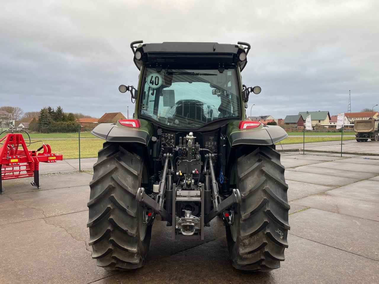 Valtra A105MH4 2B0 - Trator: foto 4 Valtra A105MH4 2B0 - Trator: foto 4