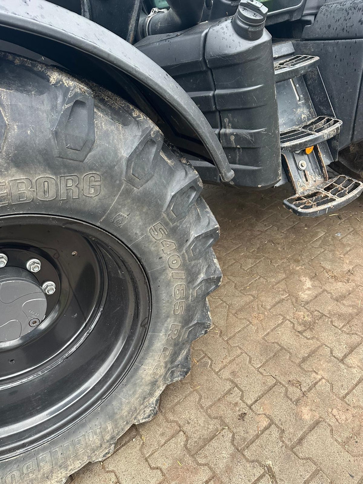 Valtra N 154 Direct - Trator: foto 4 Valtra N 154 Direct - Trator: foto 4