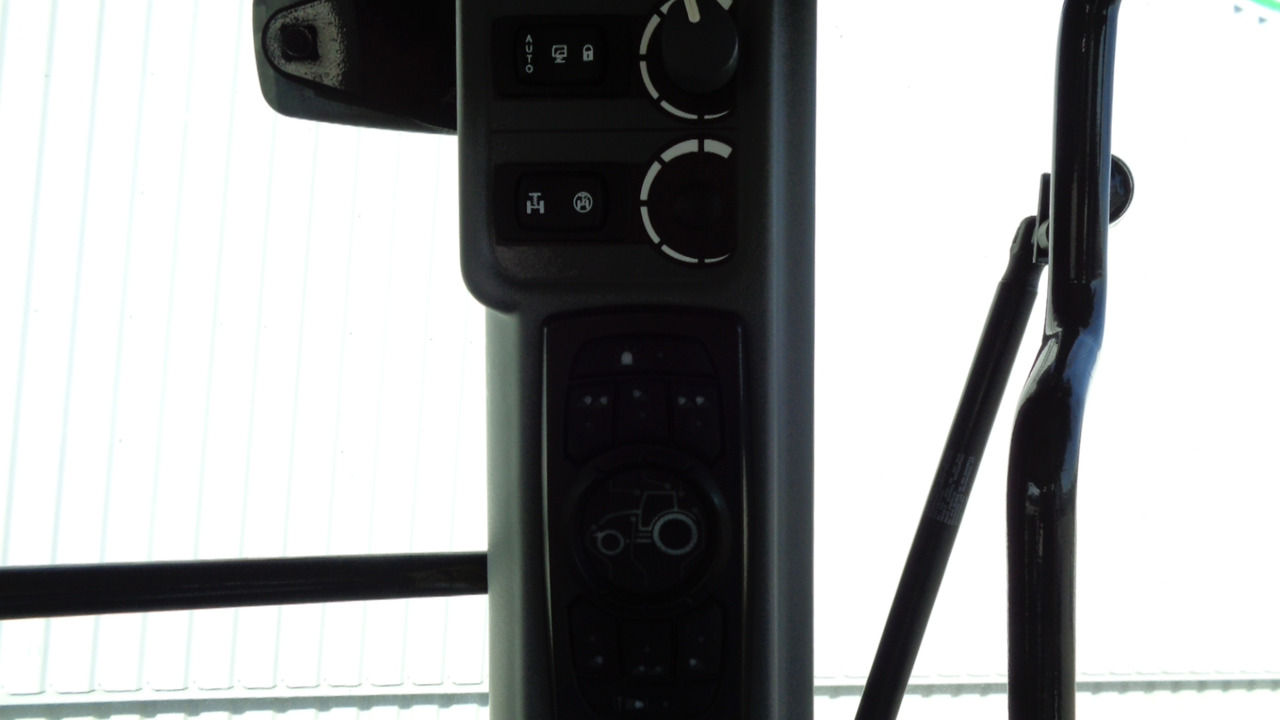 Valtra S374 - Trator: foto 4 Valtra S374 - Trator: foto 4