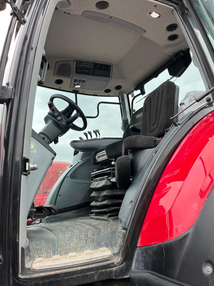Valtra T 175 Active - Trator: foto 3 Valtra T 175 Active - Trator: foto 3