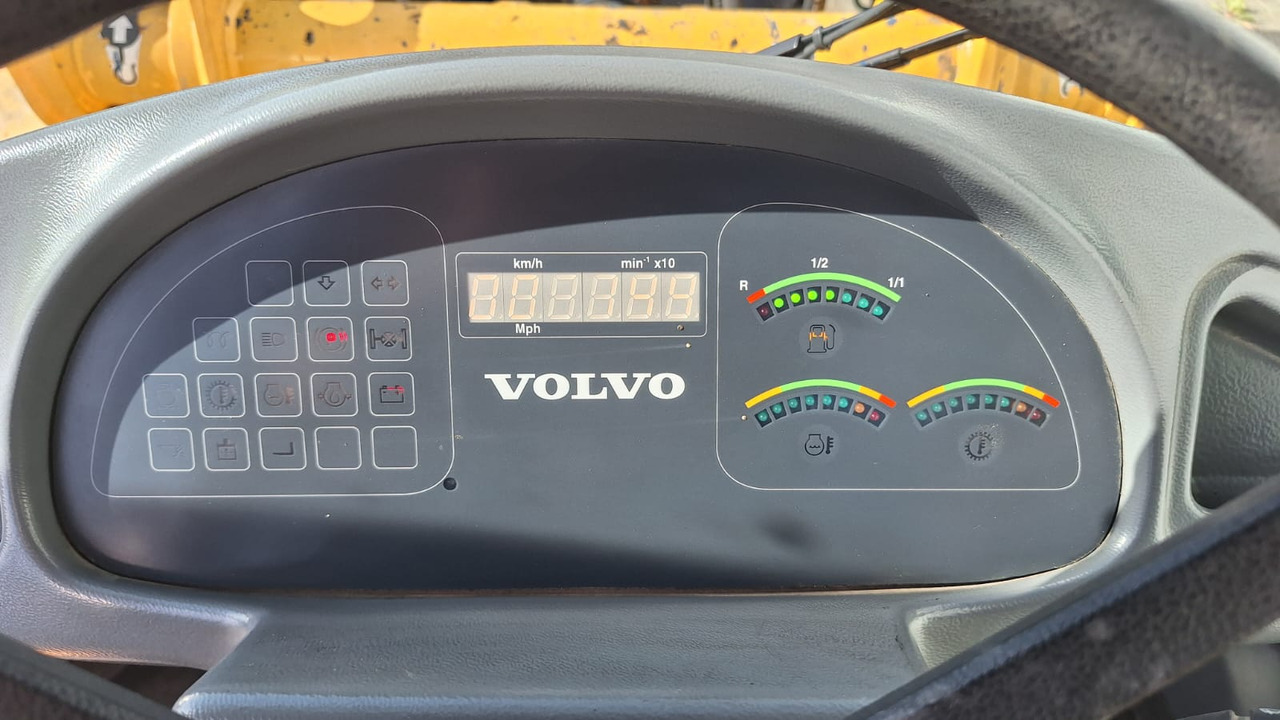 Volvo Radlader L 40 B TP - Pá carregadora: foto 3 Volvo Radlader L 40 B TP - Pá carregadora: foto 3