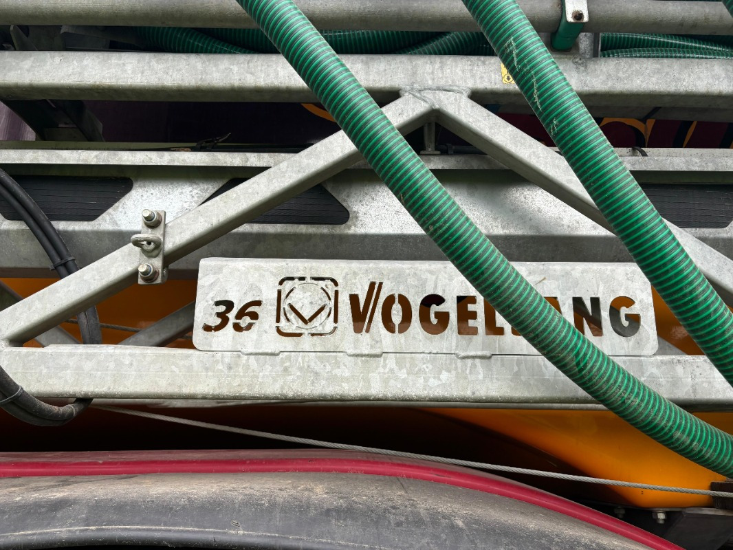 Distribuidor de fertilizantes Vredo VT 7138   SWINGMAX36 Gestänge: foto 11