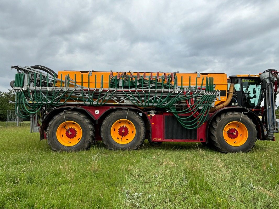 Distribuidor de fertilizantes Vredo VT 7138   SWINGMAX36 Gestänge: foto 8