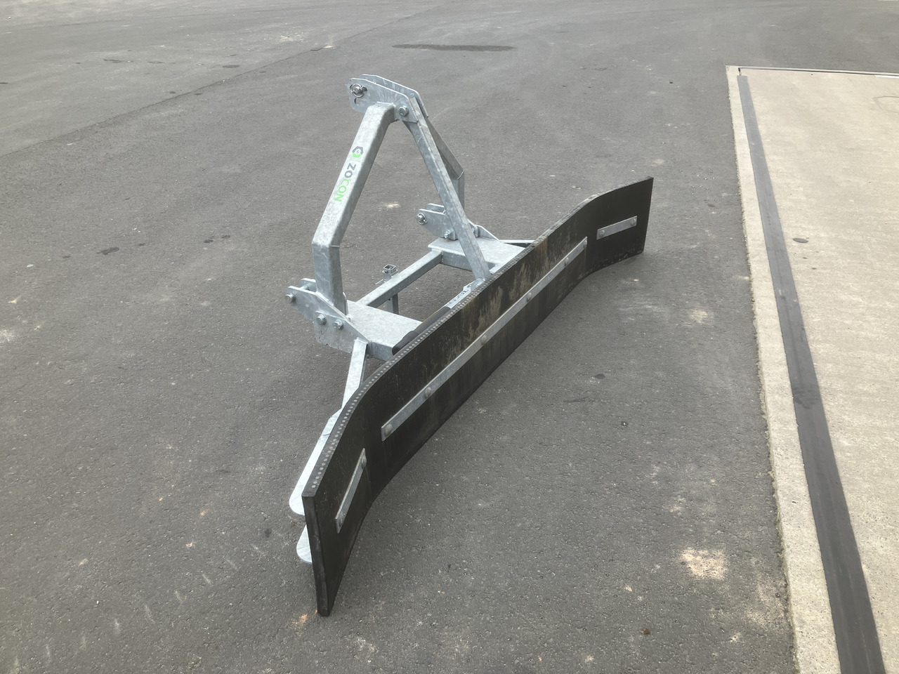 Zocon Gummischieber 270 Dreip Budget - Equipamento de gado: foto 1 Zocon Gummischieber 270 Dreip Budget - Equipamento de gado: foto 1