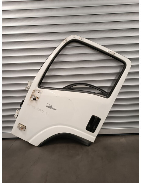 Isuzu LH - DRIVER - SX - LATO GUIDA - Porta e peças para Camião: foto 1 Isuzu LH - DRIVER - SX - LATO GUIDA - Porta e peças para Camião: foto 1