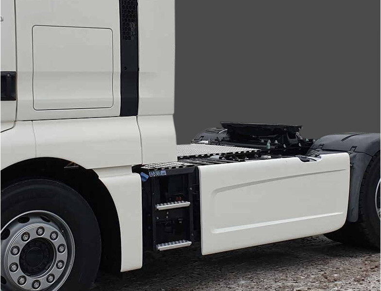 MAN TGX TGS EURO 6 Sideskirts / fairings - Aerodinâmica/ Aerofólio para Camião: foto 1 MAN TGX TGS EURO 6 Sideskirts / fairings - Aerodinâmica/ Aerofólio para Camião: foto 1