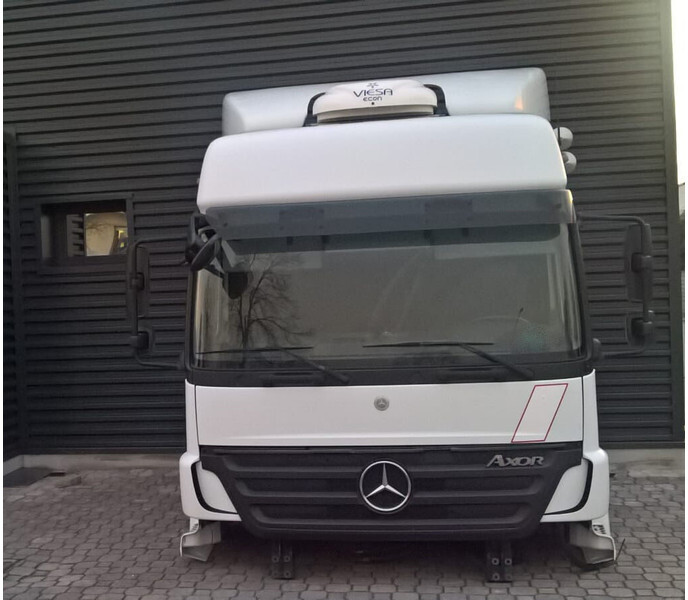 Mercedes-Benz AXOR EURO 5 - Cabine e interior para Camião: foto 5 Mercedes-Benz AXOR EURO 5 - Cabine e interior para Camião: foto 5