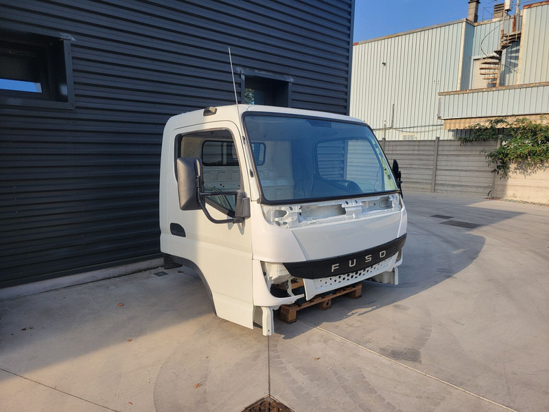 Mitsubishi Fuso C FUSO E6 2021-> - Cabine e interior para Camião: foto 5 Mitsubishi Fuso C FUSO E6 2021-> - Cabine e interior para Camião: foto 5