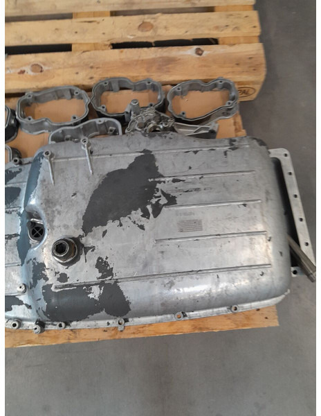 Scania DC 13 - Cárter para Camião: foto 4 Scania DC 13 - Cárter para Camião: foto 4