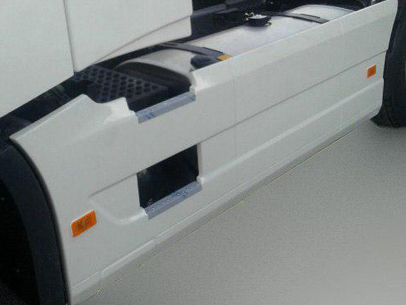 Volvo FH 4 EURO 6 - Aerodinâmica/ Aerofólio para Camião: foto 3 Volvo FH 4 EURO 6 - Aerodinâmica/ Aerofólio para Camião: foto 3