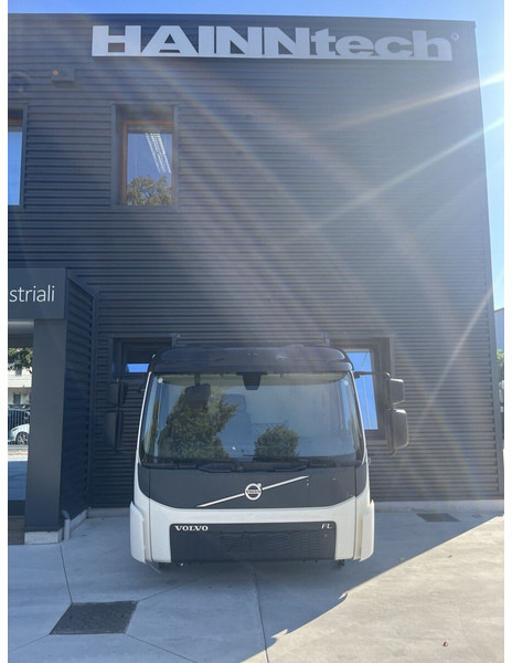 Volvo FL - Cabine e interior para Camião: foto 2 Volvo FL - Cabine e interior para Camião: foto 2