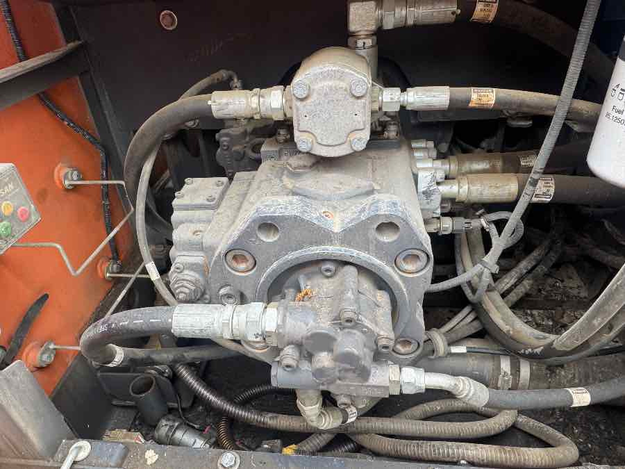 DOOSAN DX255LC-5 EXCAVATOR FOR PARTS - Escavadora de rastos: foto 3 DOOSAN DX255LC-5 EXCAVATOR FOR PARTS - Escavadora de rastos: foto 3