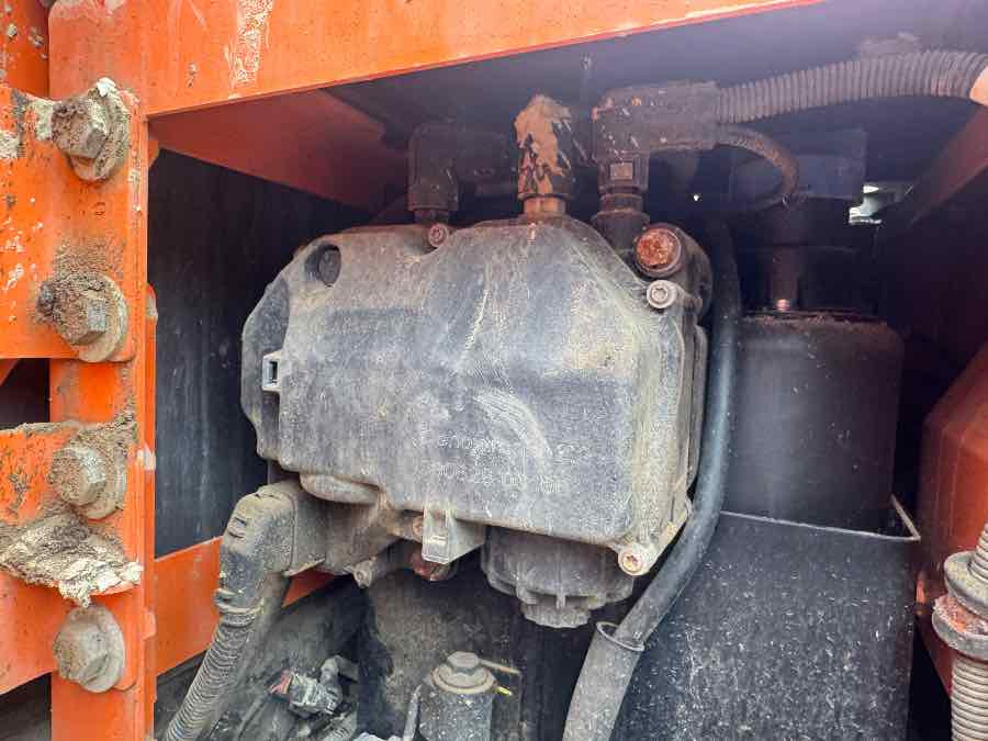 DOOSAN DX255LC-5 EXCAVATOR FOR PARTS - Escavadora de rastos: foto 2 DOOSAN DX255LC-5 EXCAVATOR FOR PARTS - Escavadora de rastos: foto 2