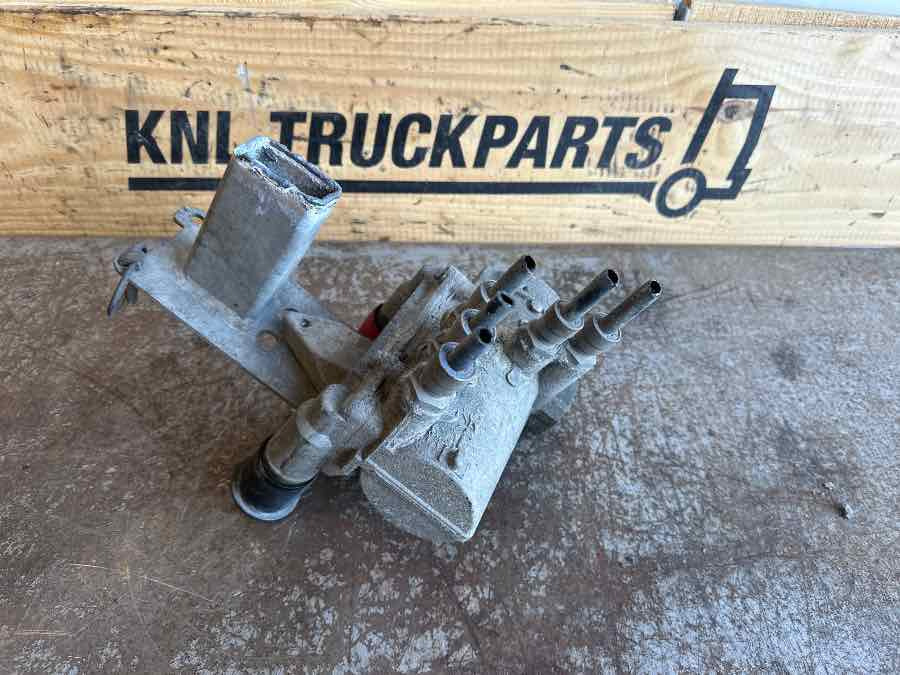 EKERI QUICK REALESE WABCO 971002900 - Válvula de freio: foto 2 EKERI QUICK REALESE WABCO 971002900 - Válvula de freio: foto 2