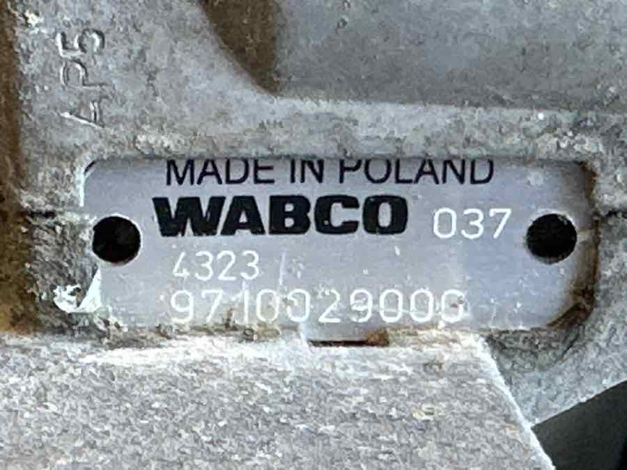 EKERI QUICK REALESE WABCO 971002900 - Válvula de freio: foto 3 EKERI QUICK REALESE WABCO 971002900 - Válvula de freio: foto 3