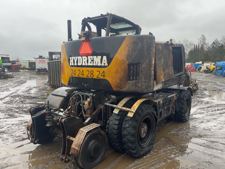 HYDREMA CONSTRUCTION EXCAVATOR MX16 RAIL - Escavadeira de rodas: foto 1 HYDREMA CONSTRUCTION EXCAVATOR MX16 RAIL - Escavadeira de rodas: foto 1
