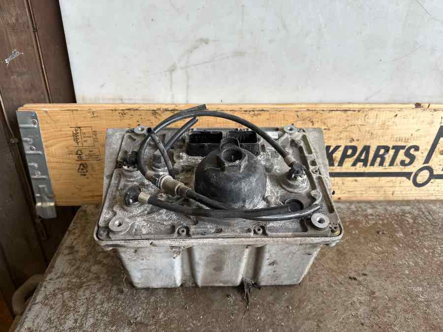 MAN ADBLUE PUMPE 81.15403-6090 - Sistema de combustível para Camião: foto 1 MAN ADBLUE PUMPE 81.15403-6090 - Sistema de combustível para Camião: foto 1