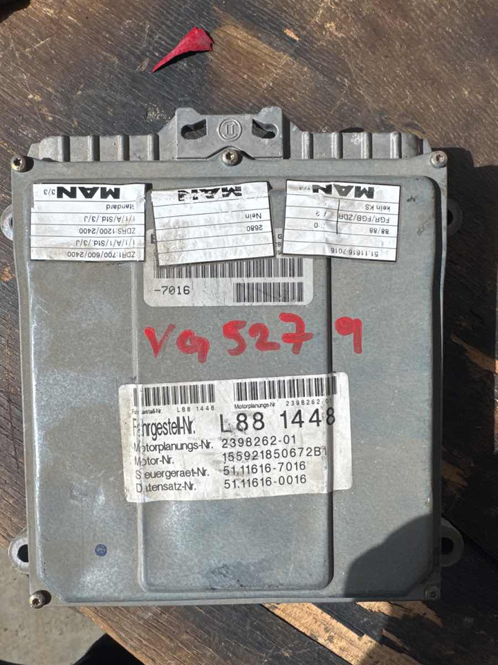 MAN ECU 51.11616-7016 - Sistema elétrico para Camião: foto 1 MAN ECU 51.11616-7016 - Sistema elétrico para Camião: foto 1