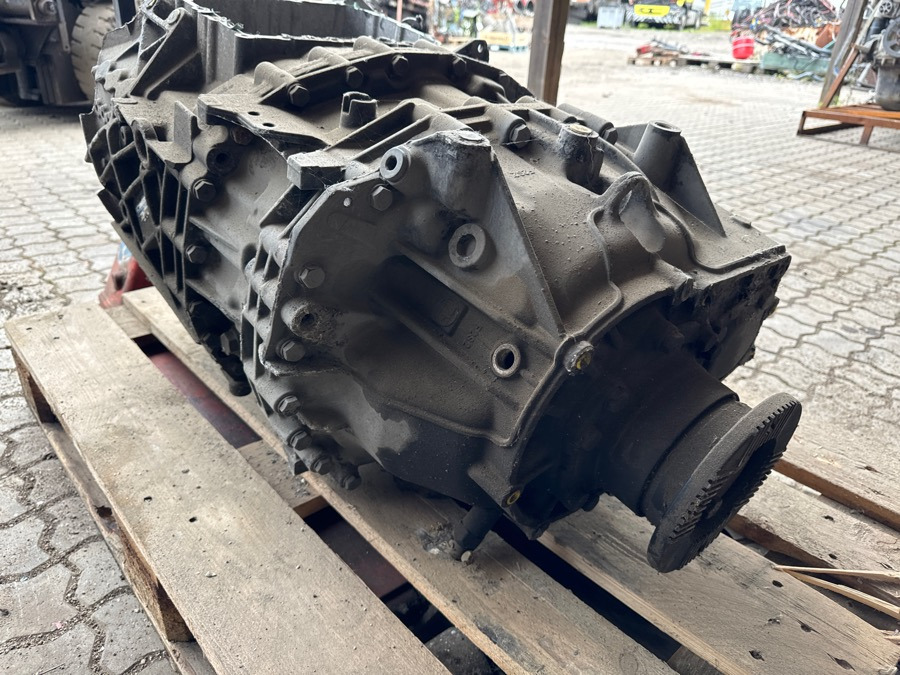 MAN GEARBOX 12AS2330TD *DAMAGE* - Caixa de velocidade para Camião: foto 2 MAN GEARBOX 12AS2330TD *DAMAGE* - Caixa de velocidade para Camião: foto 2